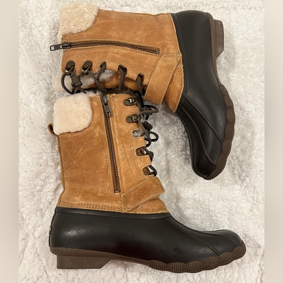 Sperry Winter Boots - Women’s 8 - Picture 3 of 5